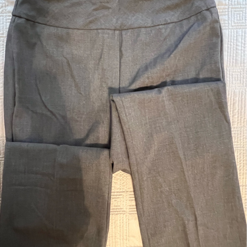 Roz & Ali size 2 dress pants